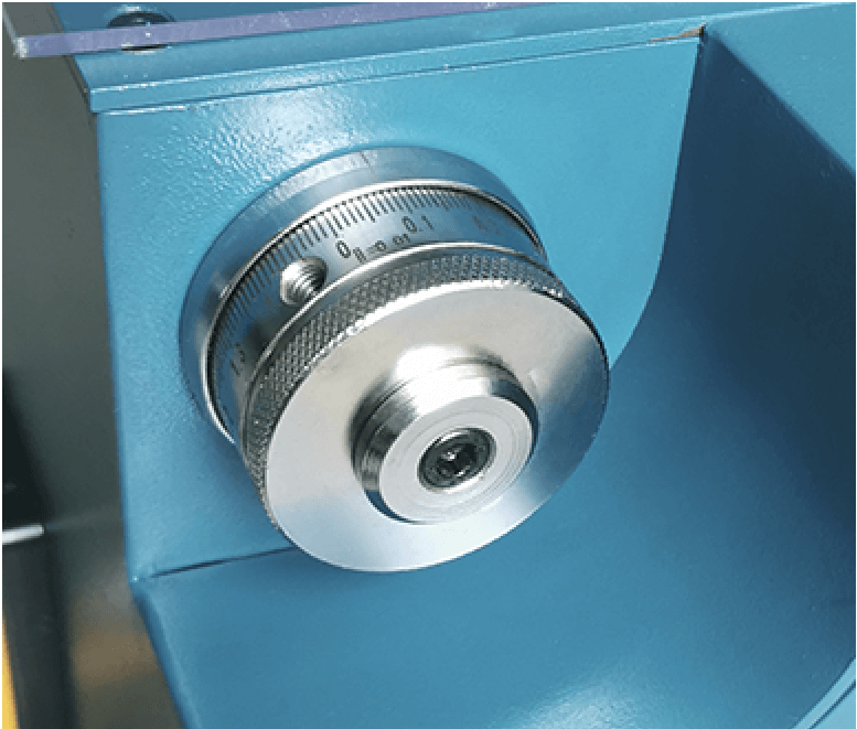 fine-tuning feeding of pin cutting off machine